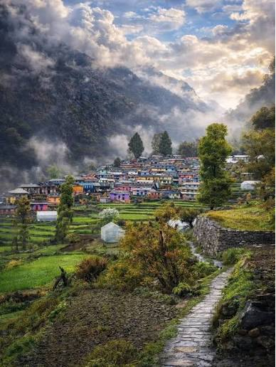 Himalayan mountain views from Kausani, Uttarakhand